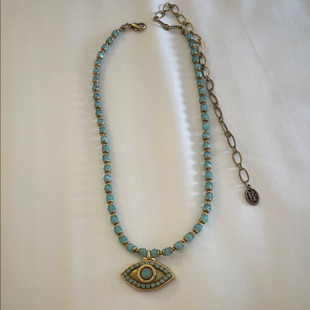 Elegant Turquoise and Gold Eye Pendant Necklace